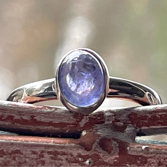 Natural Tanzanite Cabochon Sterling Silver Ring | sz 10 - Picture 8 of 8